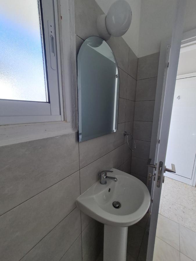Almyria Apartments - By Imh Travel & Tours Paphos Exterior foto