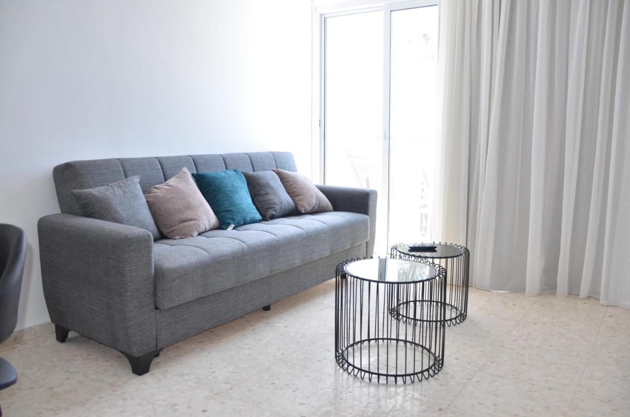 Almyria Apartments - By Imh Travel & Tours Paphos Exterior foto