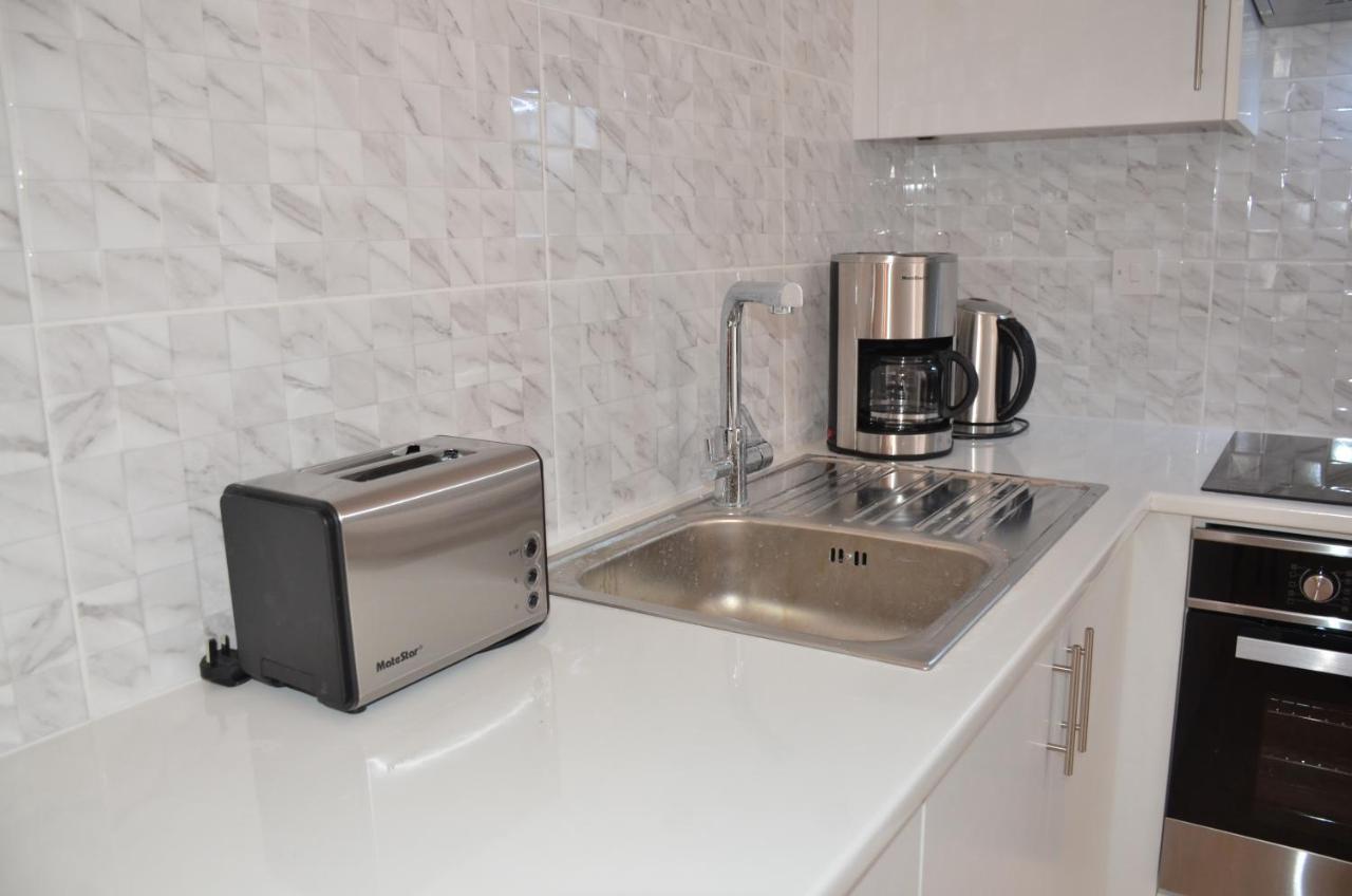 Almyria Apartments - By Imh Travel & Tours Paphos Exterior foto